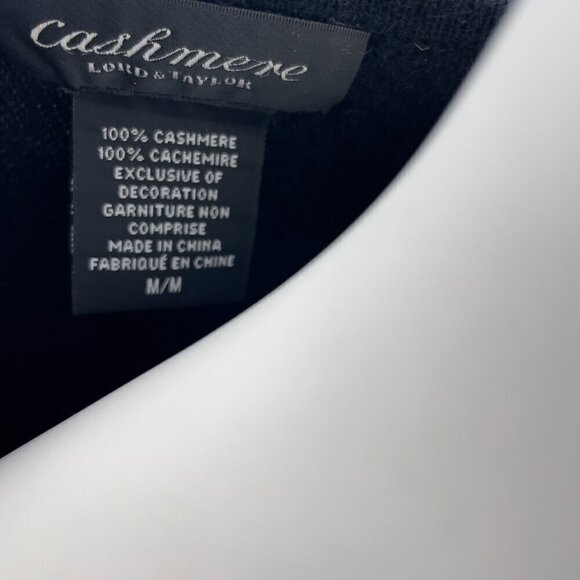 LORD & TAYLOR 100% CASHMERE Stripes Sequinsβ Crew Neck Black Sweater sz Small - Picture 4 of 4